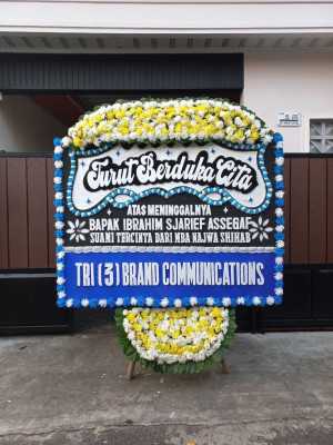 Papan Bunga Duka di Manggala
